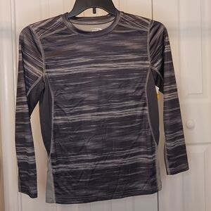 MTA Sport Gray Long Sleeve Shirt Size Boys Large